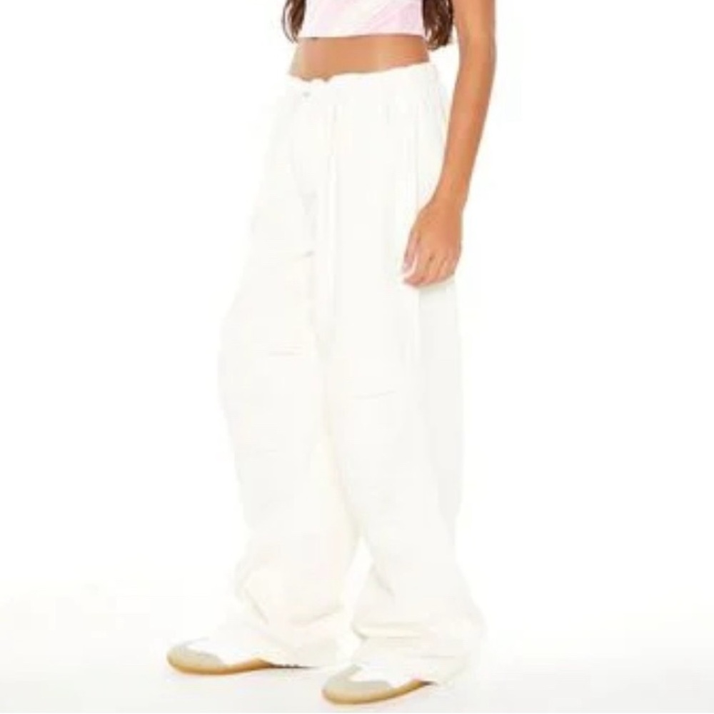 Forever 21 white balloon pants size L